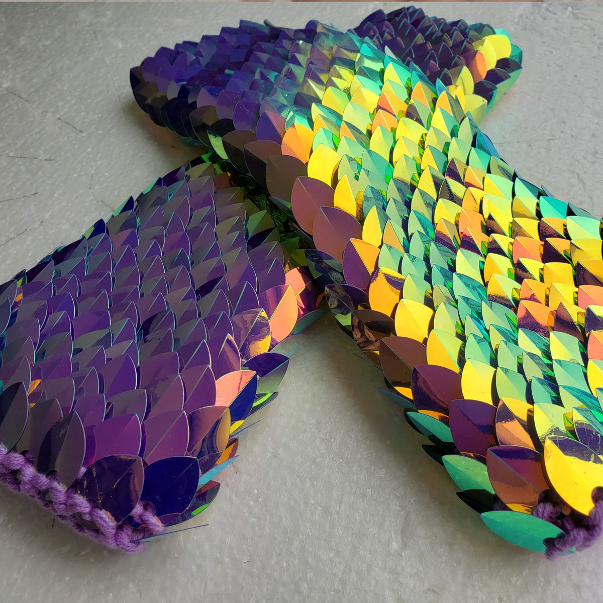 Iridescent Dragon Scale Gloves – Iridescent Knitted Scalemail Fantasy Gauntlets