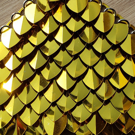 Large Thin Plastic Gold Scalemail Scales — DIY Chainmail Armor, Cosplay & LARP Craft Supplies SS02